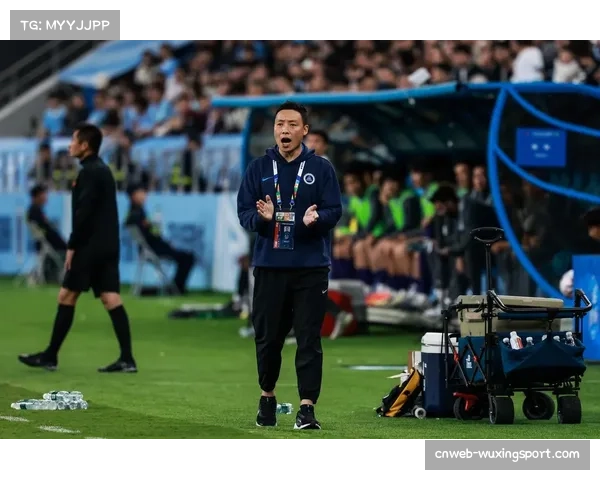 【2026年4月中超联赛反击效率与攻防转换速度·赛中·特写特写焦点：深圳新鹏城U21小将替补登场，首次触球即策动一次犀利反击